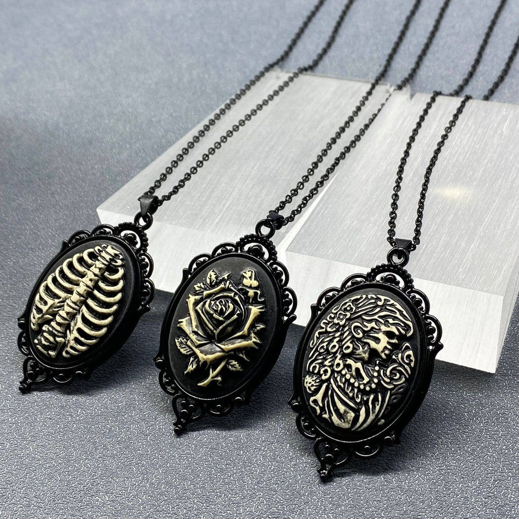 Gothic Style Pendant Black Necklace - GT