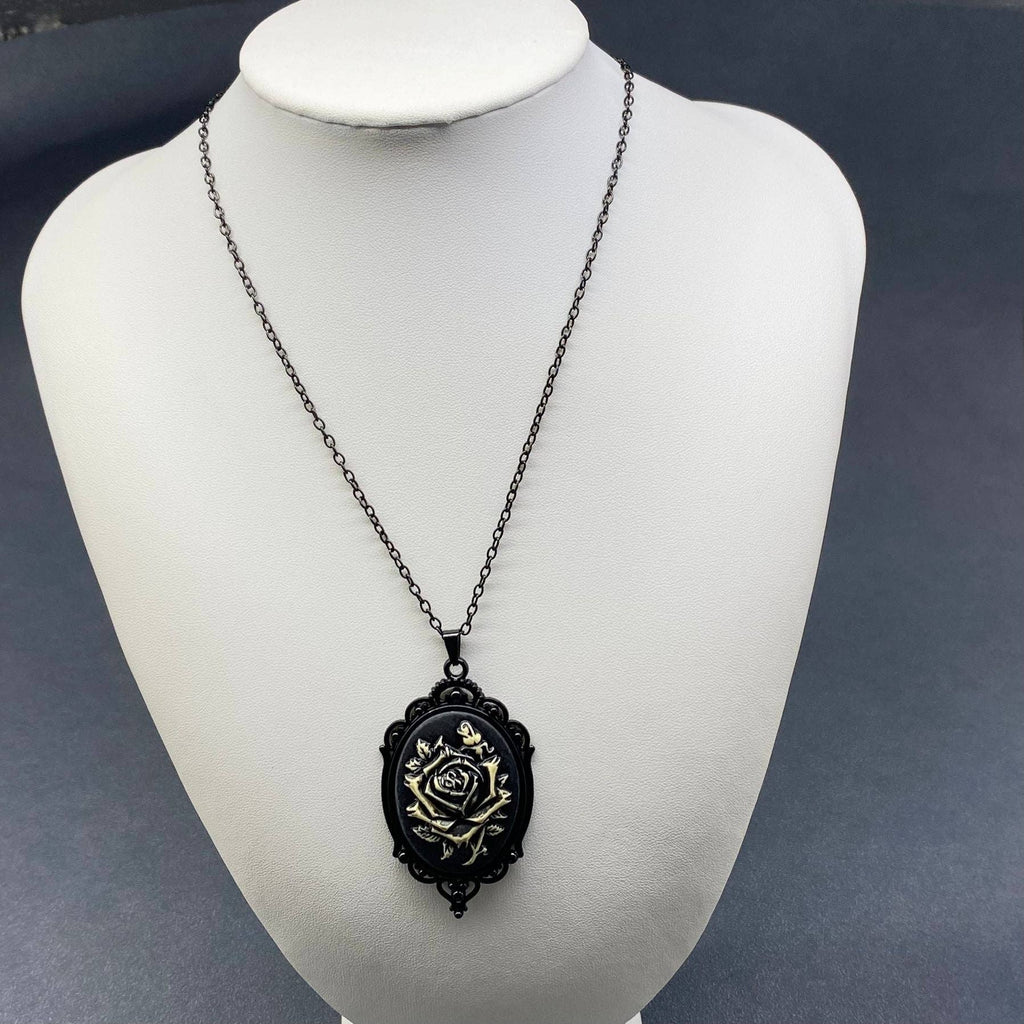 Gothic Style Pendant Black Necklace - GT
