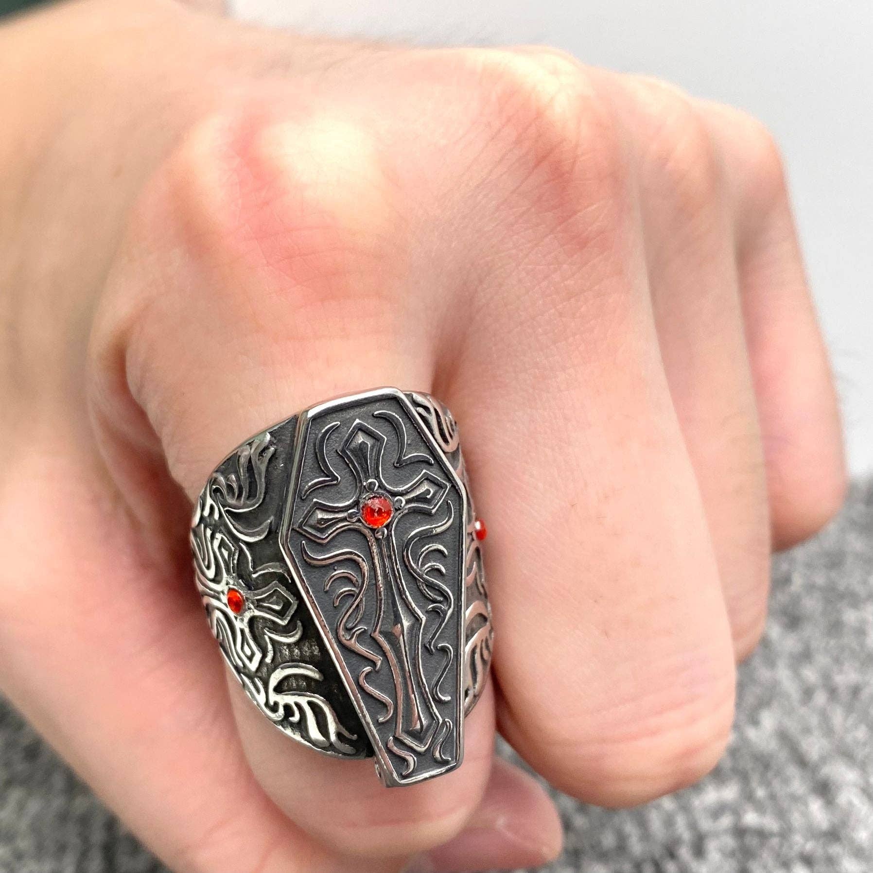 MJ/MR/GT - Gothic Openable Cross Coffin Stainless Steel Ring