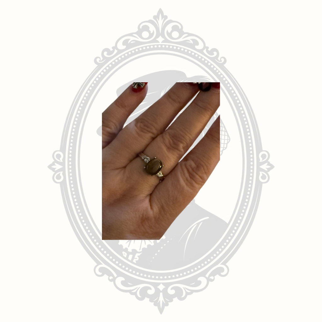 Adjustable Tiger's Eye Cabochon Ring in Silver Tone