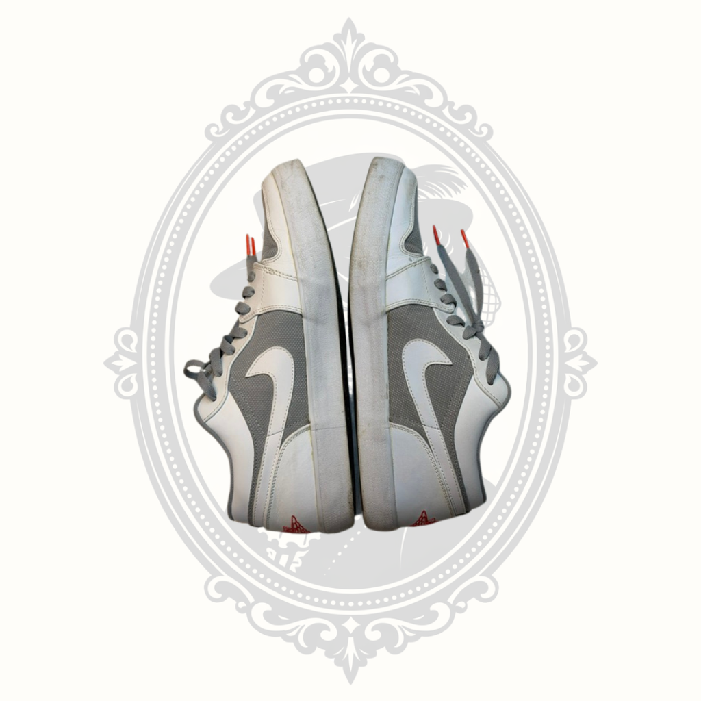Air Jordan Series ES Men's Sneakers Size 11 Gray White Red Replacement Insoles