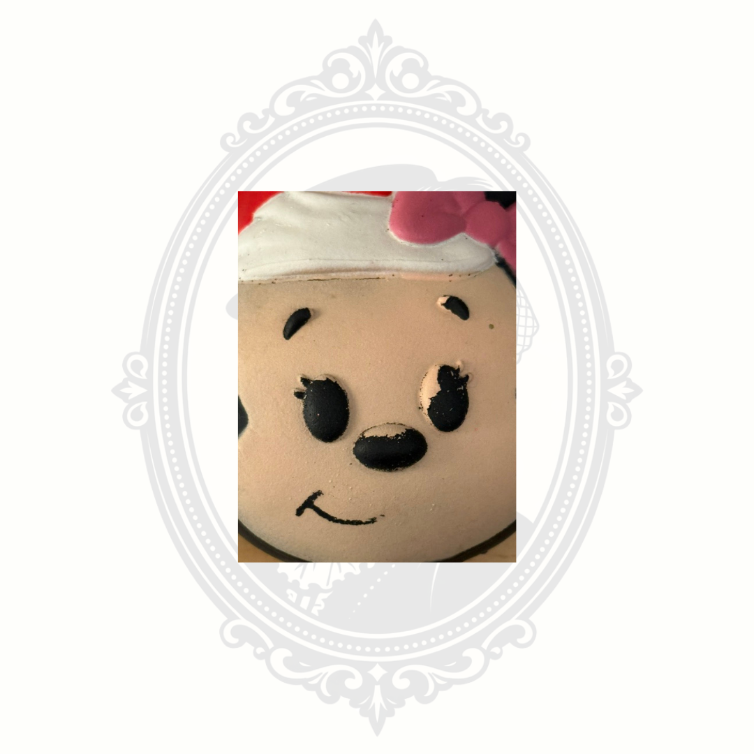 Disney Big Head Super Realz Holiday Minnie Mouse Squishy Figure with Tags – Hedstrom Christmas