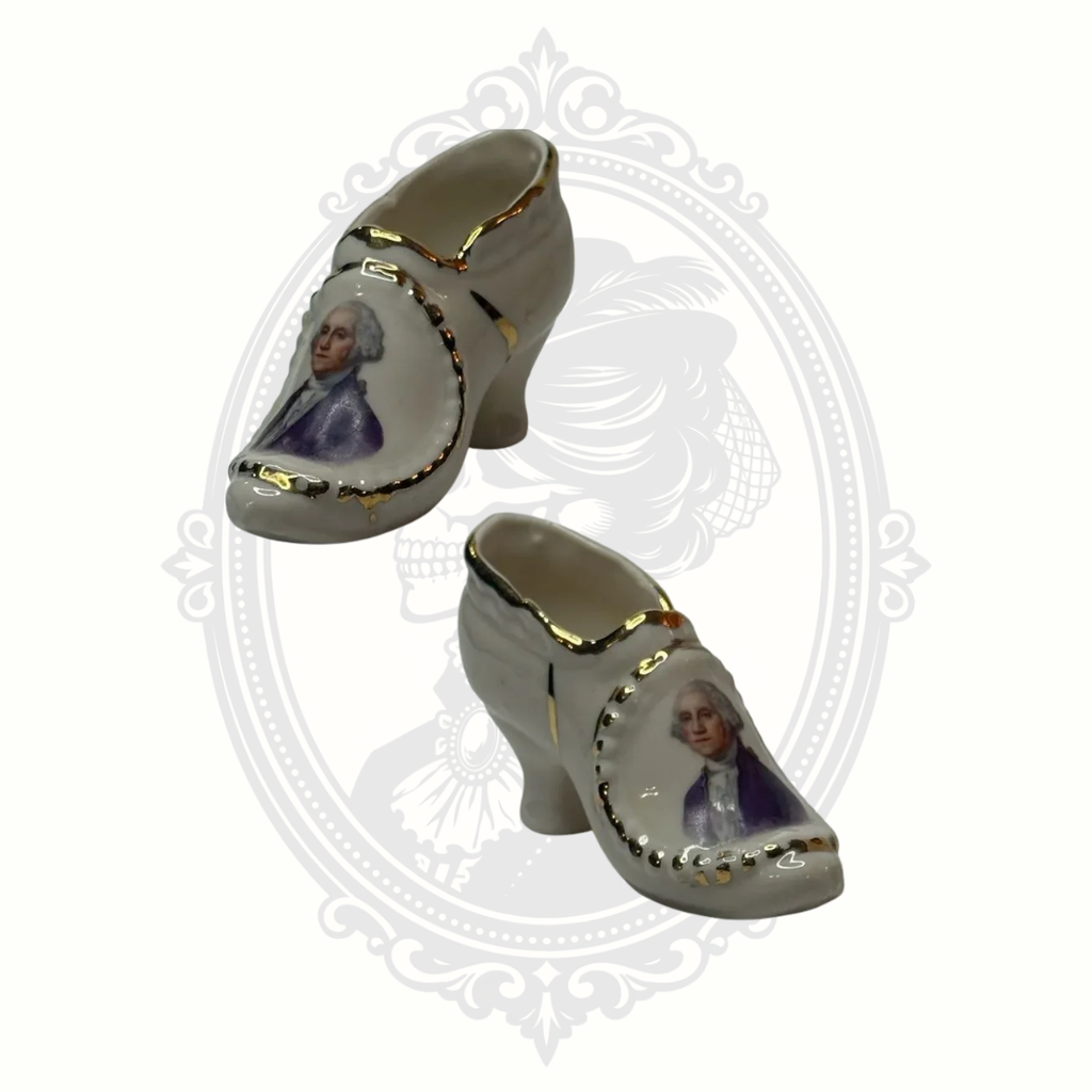 Vintage George Washington Porcelain Shoe Figurine Mount Vernon Souvenir