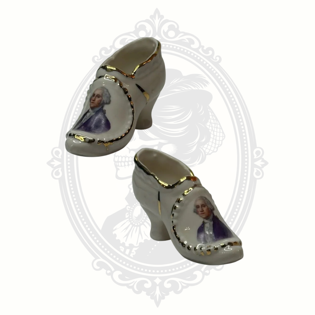 Vintage George Washington Porcelain Shoe Figurine Mount Vernon Souvenir