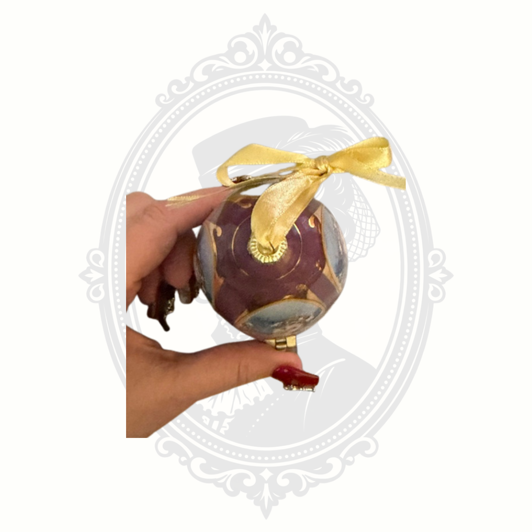 Mr. Christmas Valerie Parr Hill Purple Musical Porcelain Egg Ornament & Trinket Box – Angels We Have Heard on High – 2007