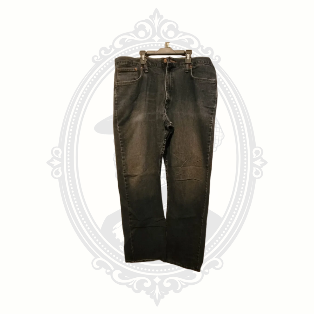 Wrangler Men’s Jeans Classic Relaxed Fit Denim Jeans 38 x 34