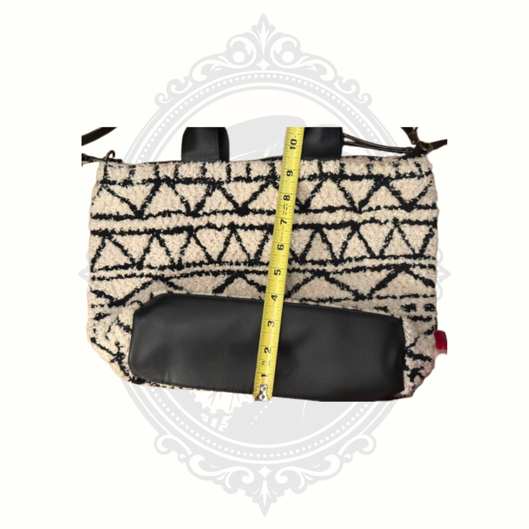 Universal Thread Boho Sherpa Crossbody Tote Bag Cream Black Geometric Tribal Pattern