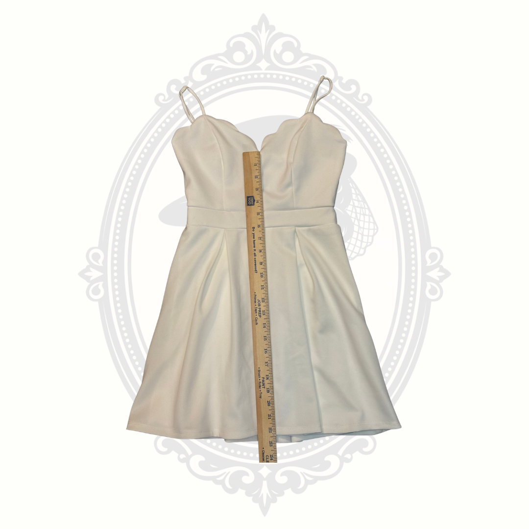 B. Darlin Ivory Sweetheart Special Occasion Dress | Size 3/4