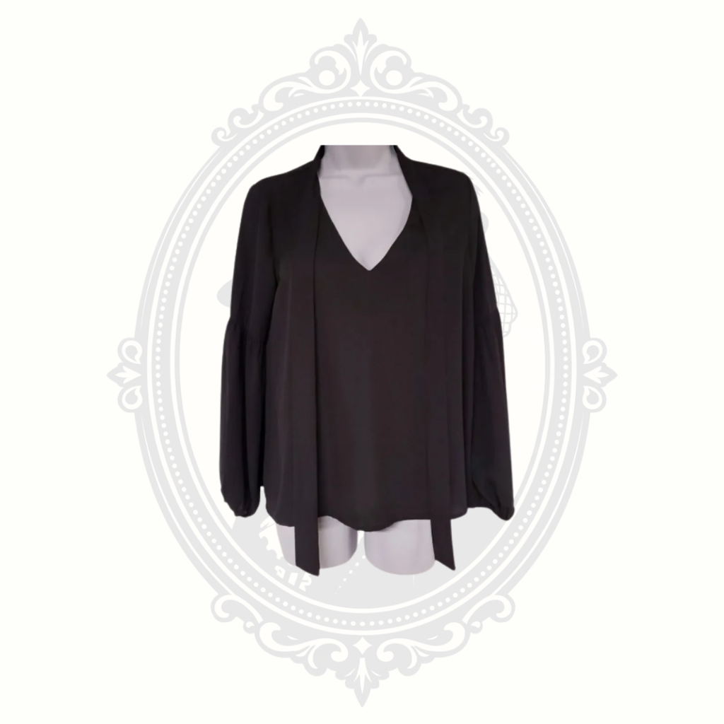 black-v-neck-blouse-alternative-style