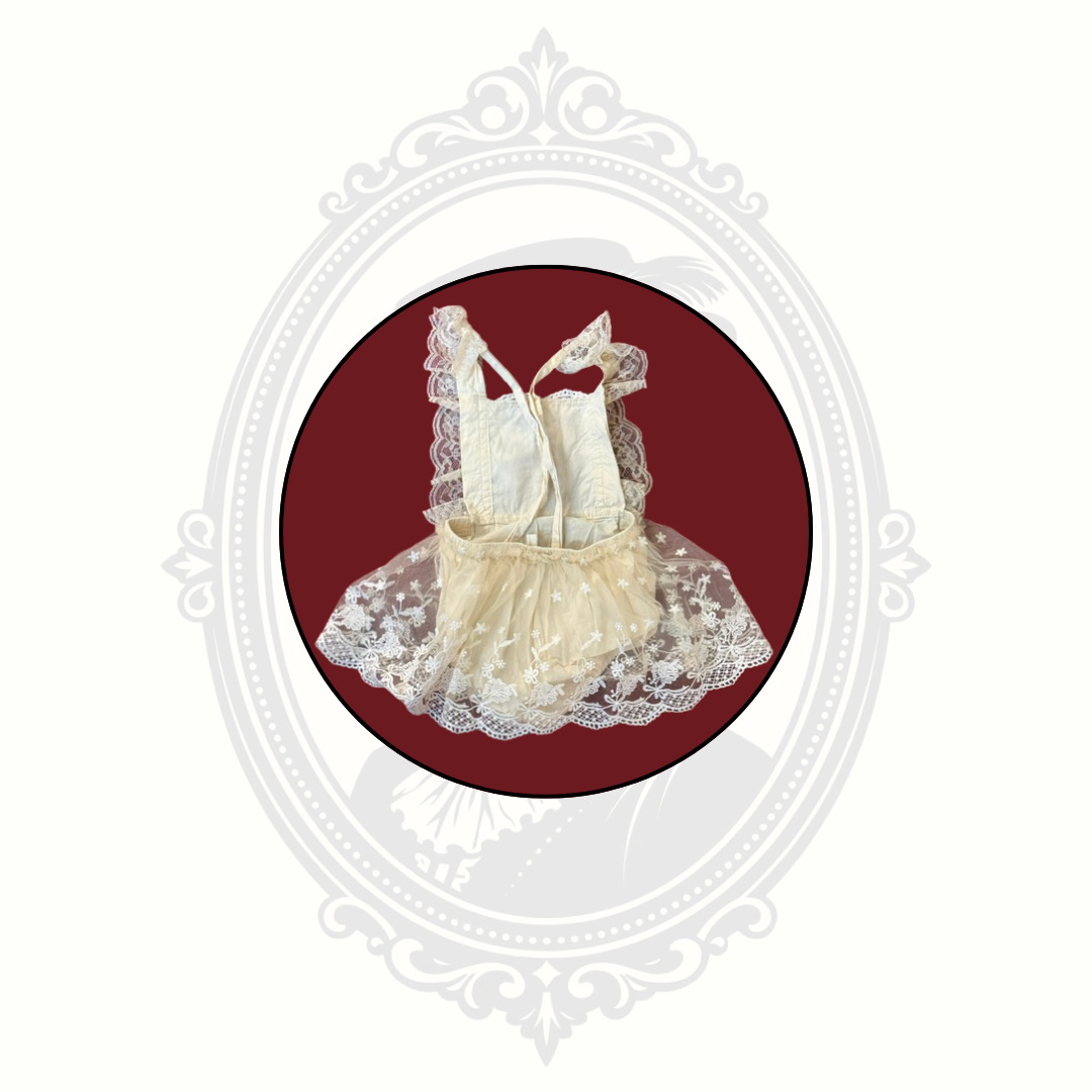 Baby Girl Cream Lace Ruffle Romper Size 90 (Approx. 18–24 Months) – Embroidered Floral Overlay