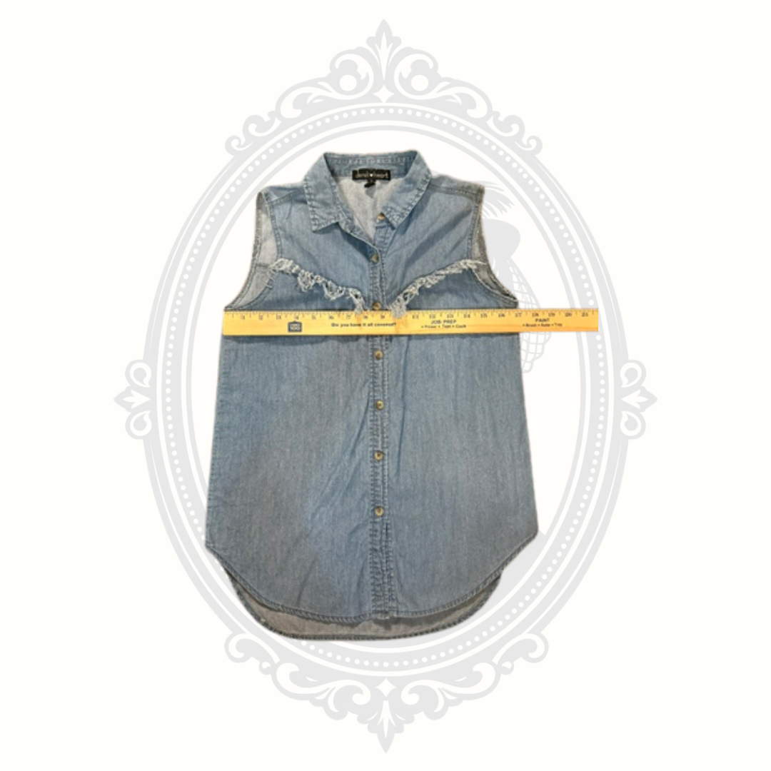 Derek Heart Sleeveless Chambray Fringe Top Small