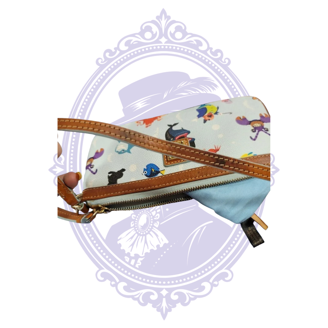 Disney Dooney and Bourke Out to Sea wristlet actual item photo 12
