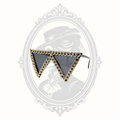 Geometric Triangle Shield Sunglasses with Metal Chain Accent