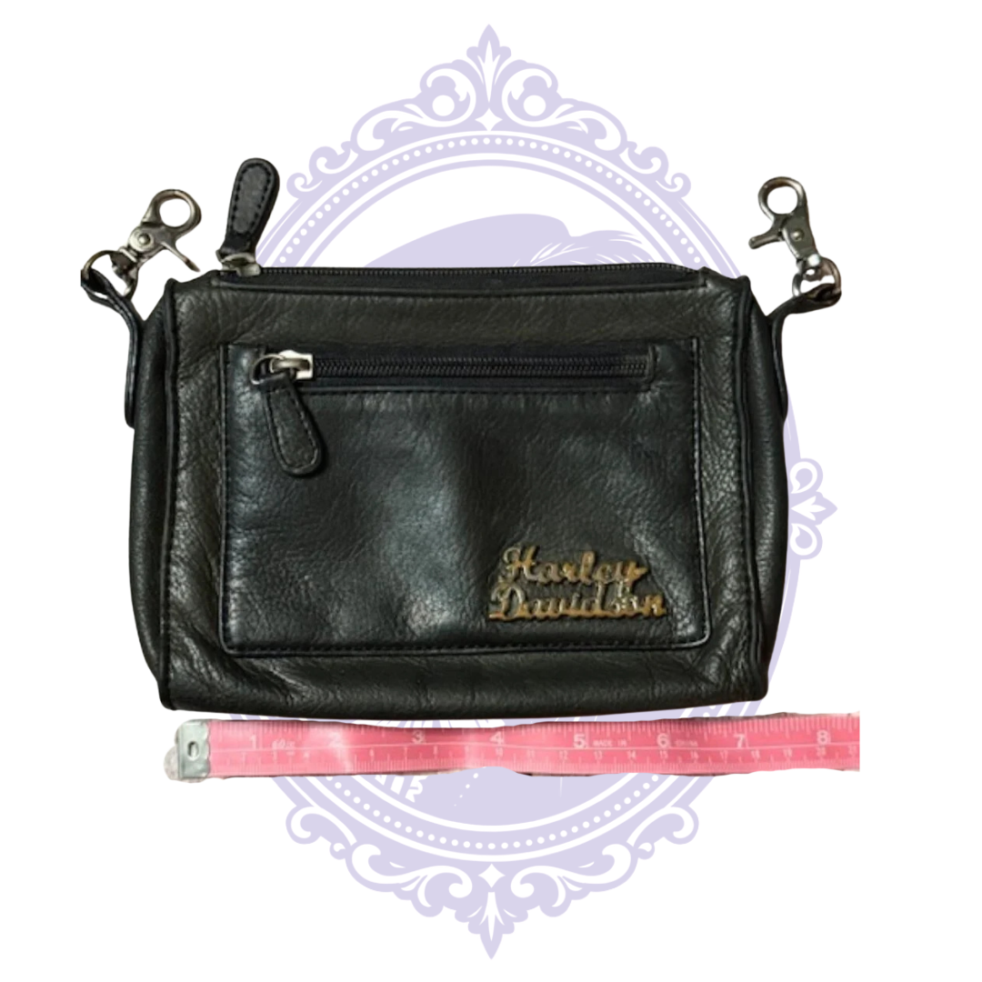 Harley-Davidson genuine black leather clip-on hip bag style 99411-11VW front