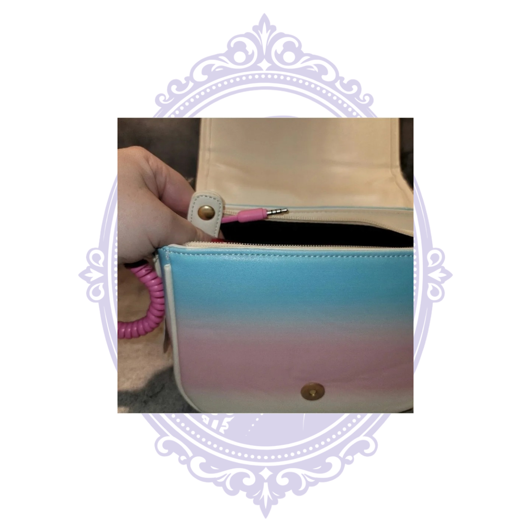 Open telephone handbag with inner compartment