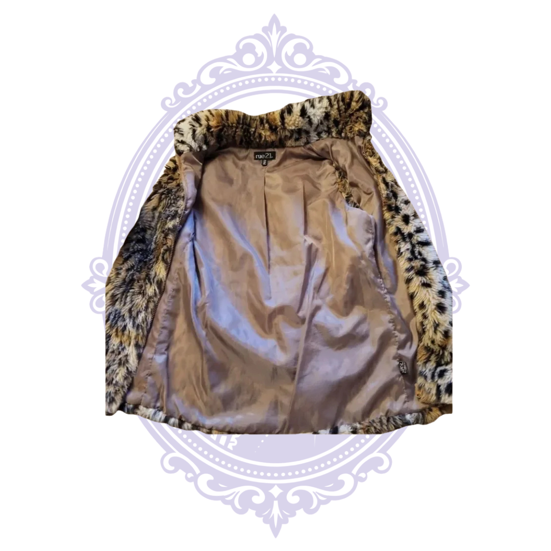 rue21 leopard-print faux fur vest, size small, photo 1