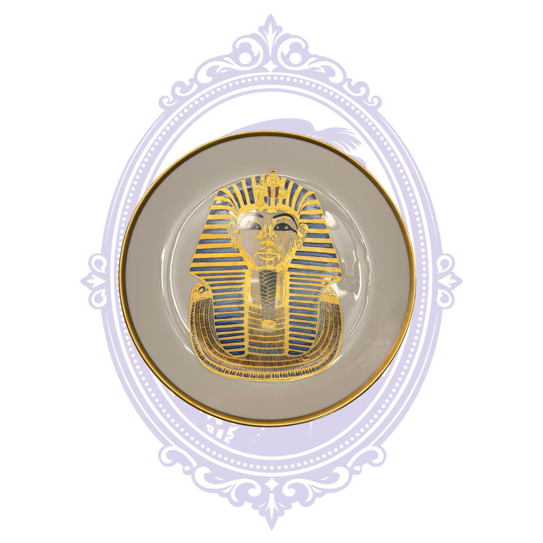 Front of Shenango China King Tutankhamun Egyptian Revival commemorative collector plate