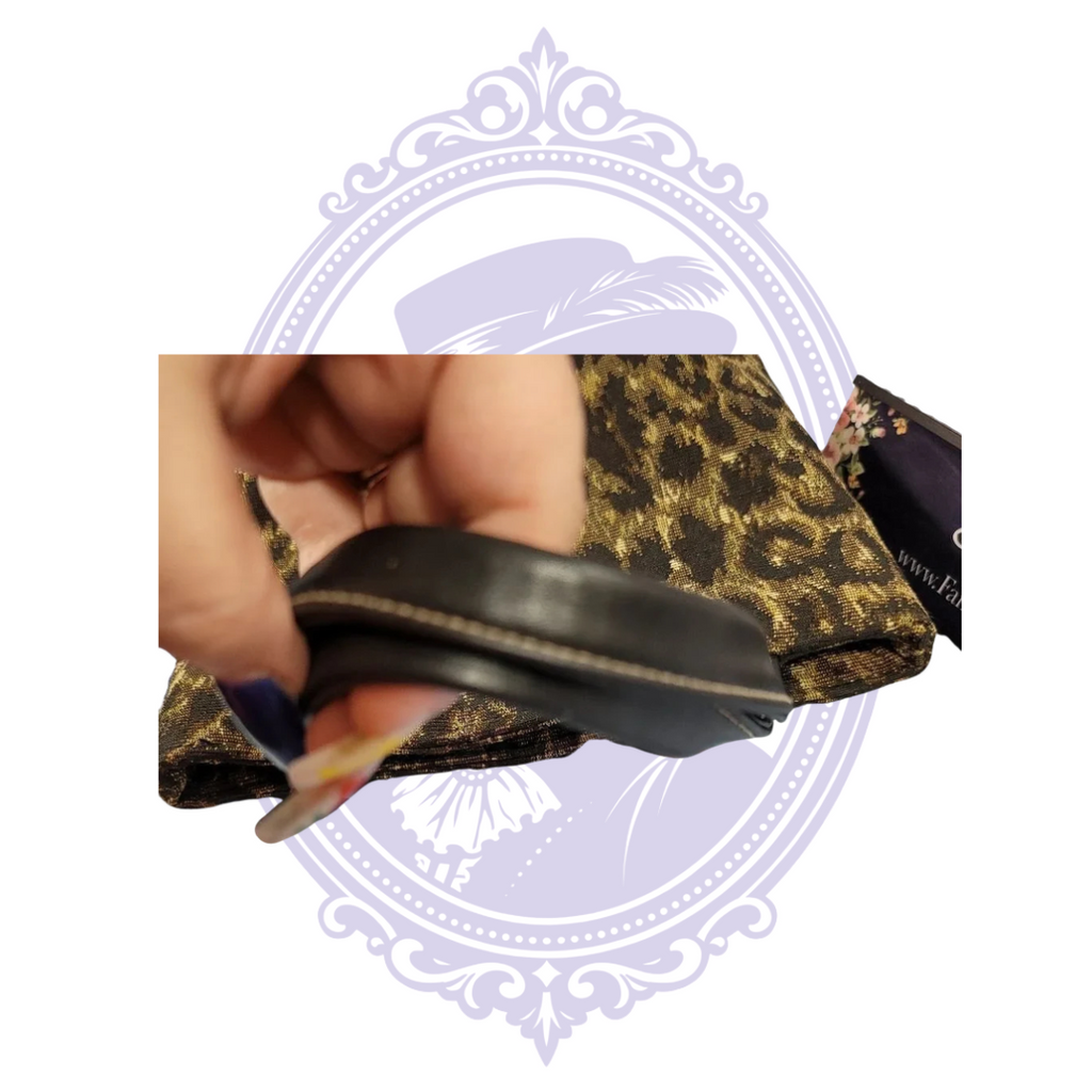 Black base with measuring tape