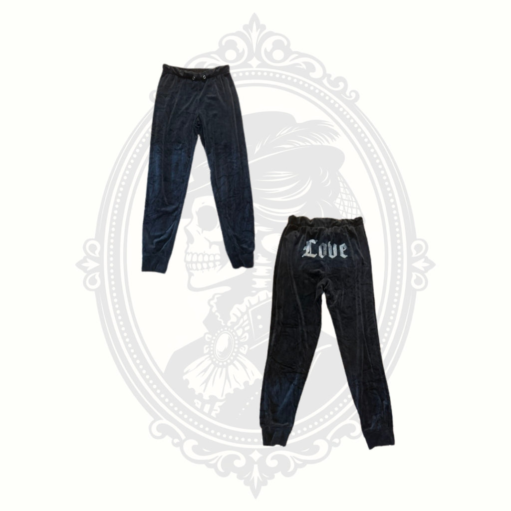 No Boundaries Black Velour Jogger Lounge Pants Love Graphic Back Women's Small