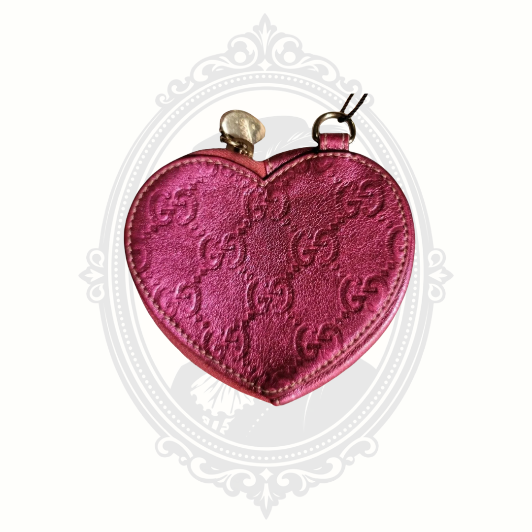 Vintage Gucci Guccissima Heart Coin Purse – Metallic Purple Embossed Leather – GG Monogram Zip Wallet – Made in Italy