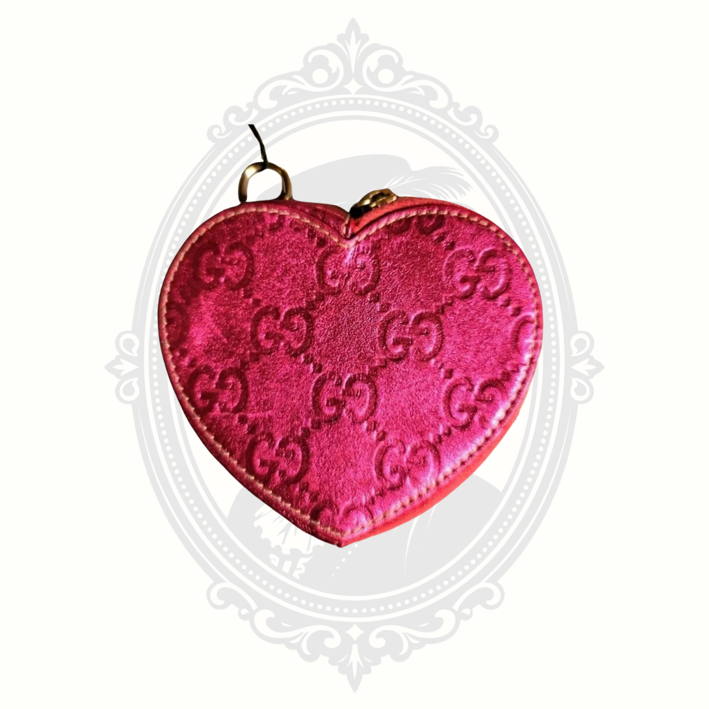 Vintage Gucci Guccissima Heart Coin Purse – Metallic Purple Embossed Leather – GG Monogram Zip Wallet – Made in Italy