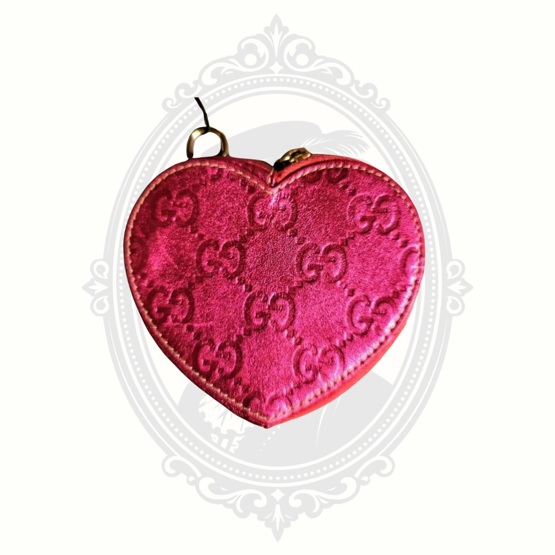 Vintage Gucci Guccissima Heart Coin Purse – Metallic Purple Embossed Leather – GG Monogram Zip Wallet – Made in Italy