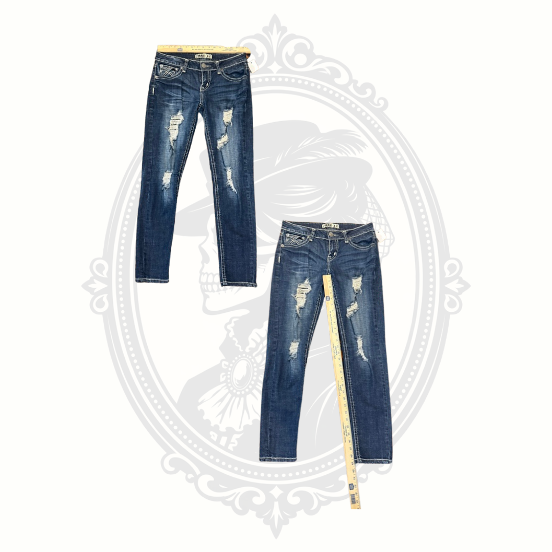 Zanadi skinny jeans with measurement shown distressed dark wash denim size 11